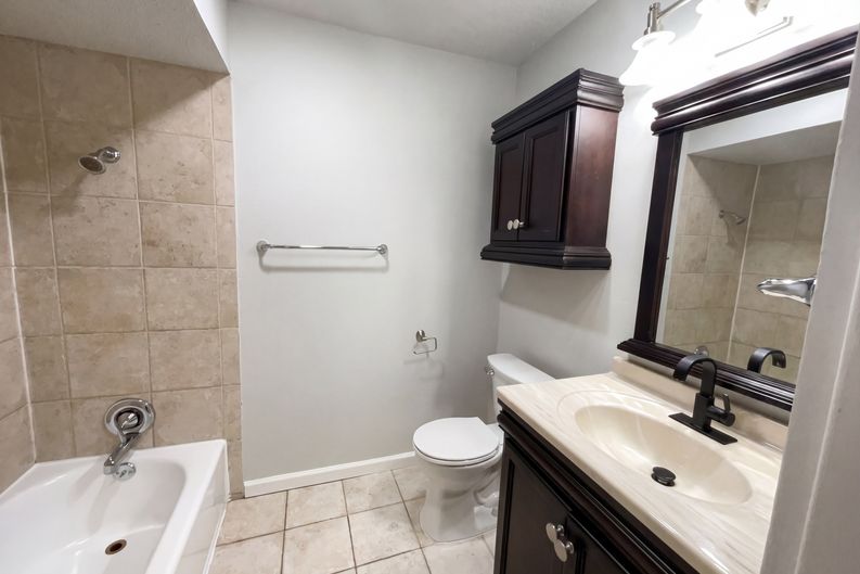 Photo 11 of 16 of 3801 Grecian Ct, Plano, TX