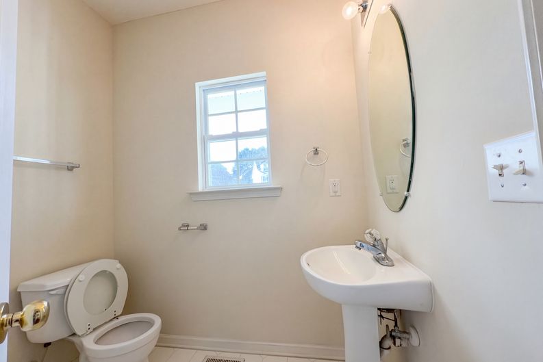 Photo 12 of 21 of 504 Ledyard Ct, Wake Forest, NC