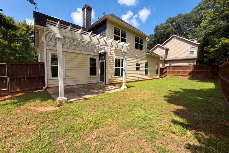Photo 5 of 28 of 2983 Boulder Walk Ct SE, Atlanta, GA