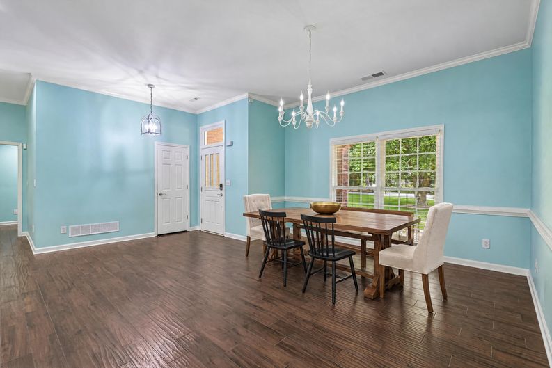 Photo 4 of 79 of 2077 Coolidge Way NW, Acworth, GA