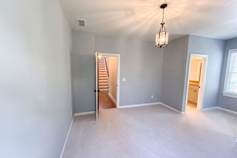 Photo 4 of 23 of 1119 Ridenour Ct NW, Kennesaw, GA