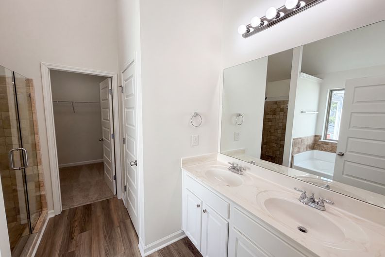 Photo 17 of 27 of 4440 Prather Son Dr, Loganville, GA