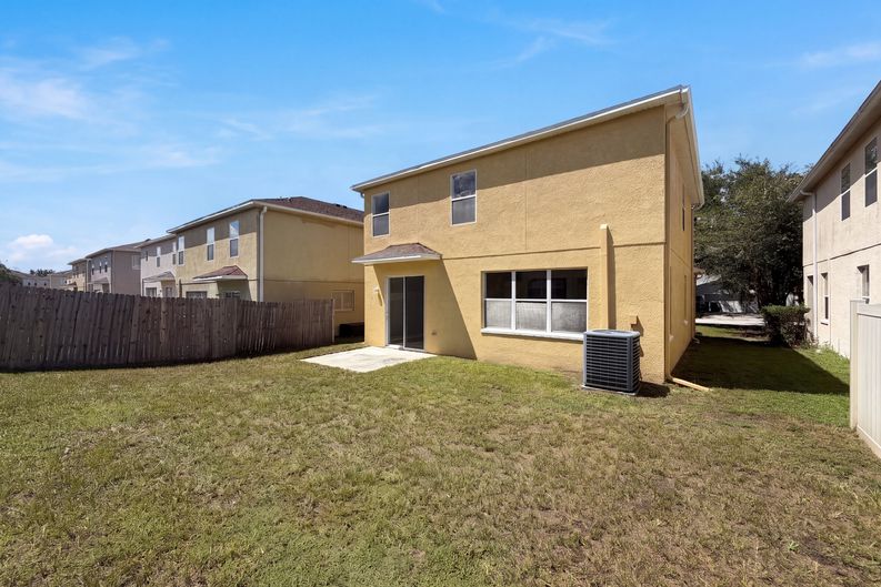 Photo 33 of 40 of 17534 Balmaha Dr, Land O Lakes, FL
