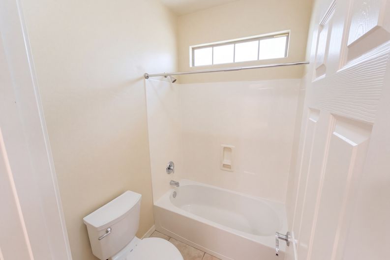 Photo 31 of 40 of 1898 S 160th Ln, Goodyear, AZ