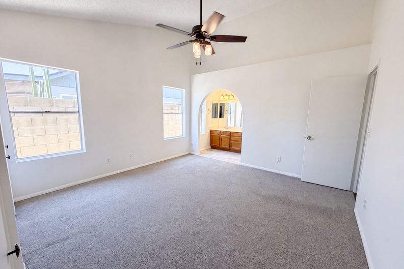 Photo 4 of 21 of 1111 N 64th St, Mesa, AZ