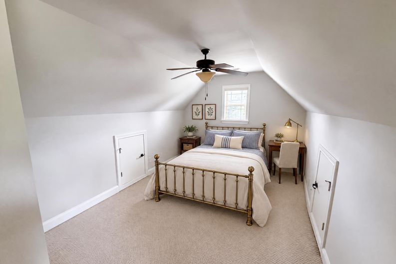 Photo 17 of 25 of 212 Westwind Dr, Newnan, GA