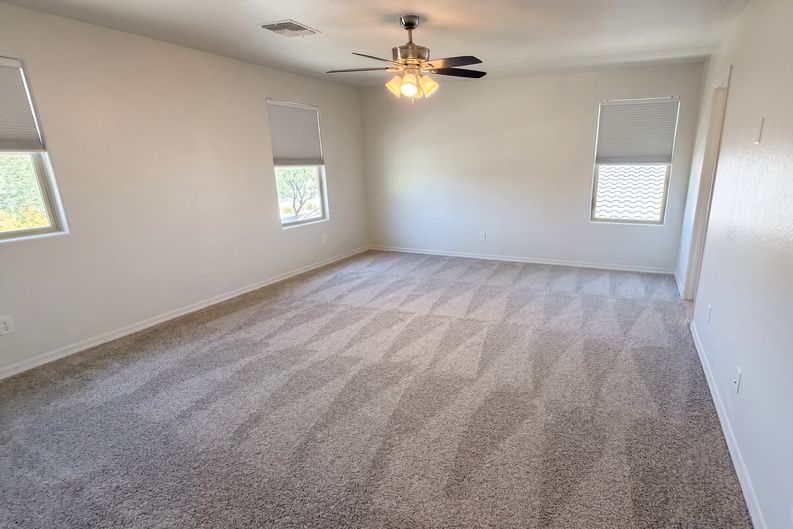 Photo 4 of 42 of 11284 N 186th Ln, Surprise, AZ