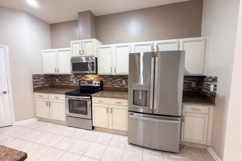 Photo 7 of 36 of 120 Prestwick Grande Dr, Daytona Beach, FL
