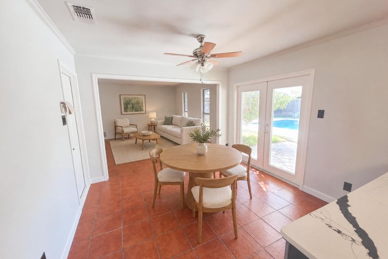 Photo 11 of 21 of 1817 Volga Dr, Corpus Christi, TX