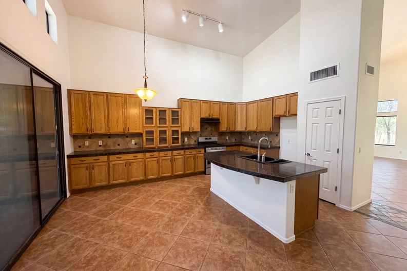 Photo 6 of 25 of 6 E Placita Vista Alegre, Sahuarita, AZ