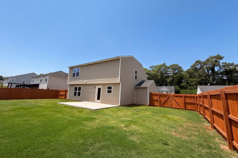 Photo 5 of 29 of 719 Cannonsburg Dr, Duncan, SC