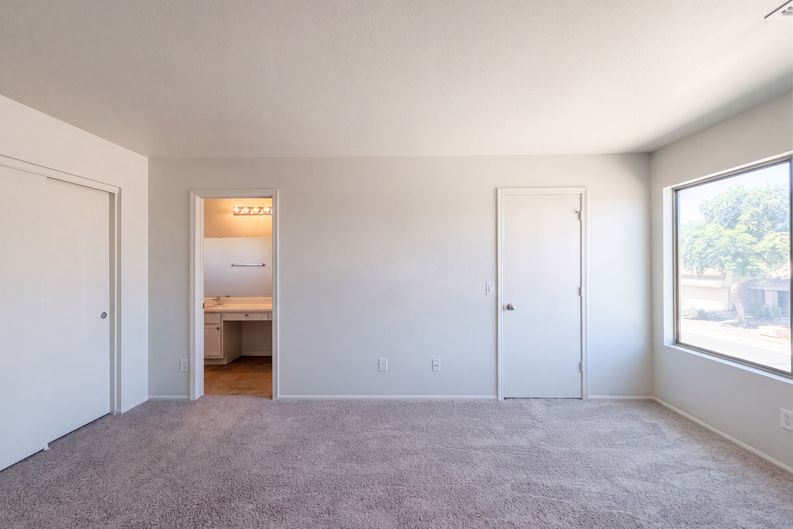 Photo 18 of 32 of 23669 W Parkway Dr, Buckeye, AZ