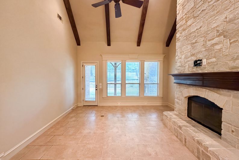 Photo 12 of 33 of 6113 Rock Dove Cir, Colleyville, TX
