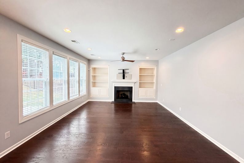 Photo 3 of 22 of 12312 Chesley Dr, Charlotte, NC
