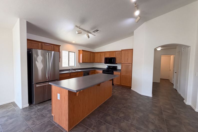 Photo 6 of 14 of 1287 E Anastasia St, San Tan Valley, AZ