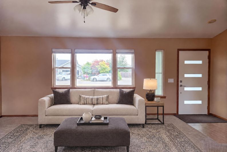 Photo 8 of 19 of 131 Duke Dr, Sequim, WA