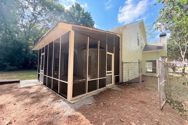 Photo 35 of 38 of 901 Lauren Kay Ct, Lawrenceville, GA