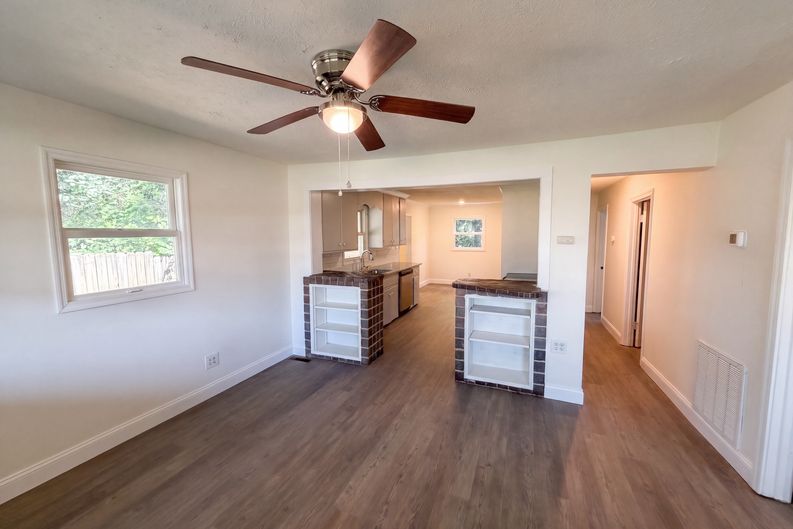 Photo 3 of 17 of 1610 Martin Ave, Gastonia, NC
