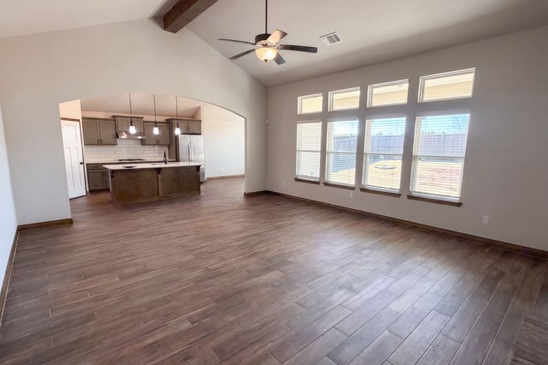 Photo 3 of 18 of 612 Carolyn Ridge Rd, Norman, OK
