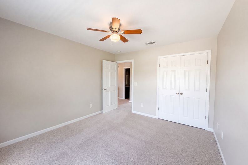 Photo 11 of 29 of 3010 Feradach Ln, Spring Hill, TN