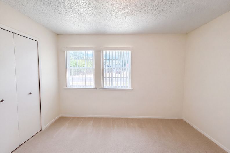 Photo 9 of 16 of 2803 Persimmon Dr, Killeen, TX