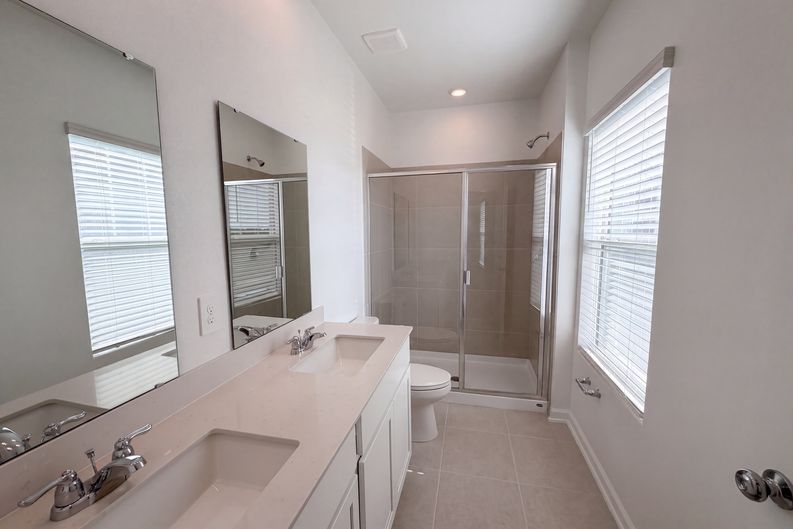 Photo 3 of 40 of 2212 Red Sun St, Apopka, FL