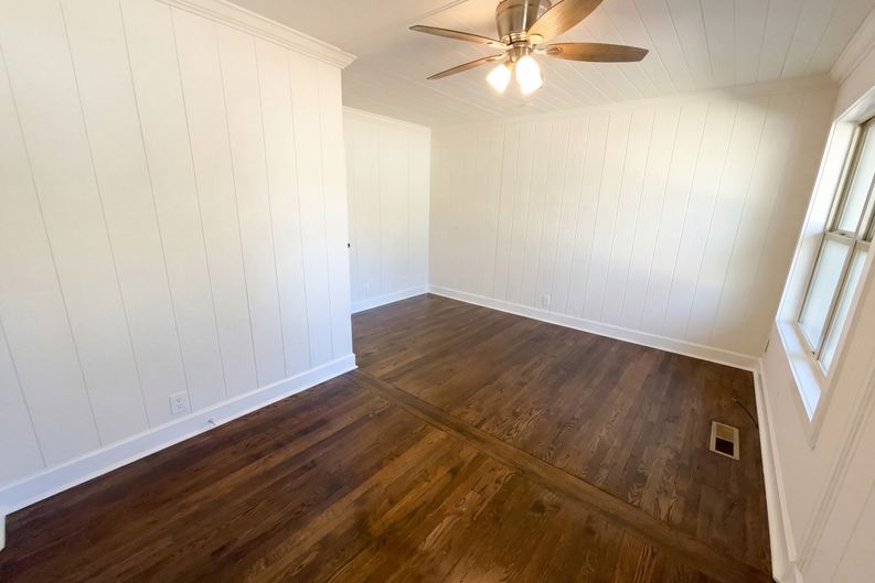 Photo 4 of 20 of 310 Terrace St, Griffin, GA