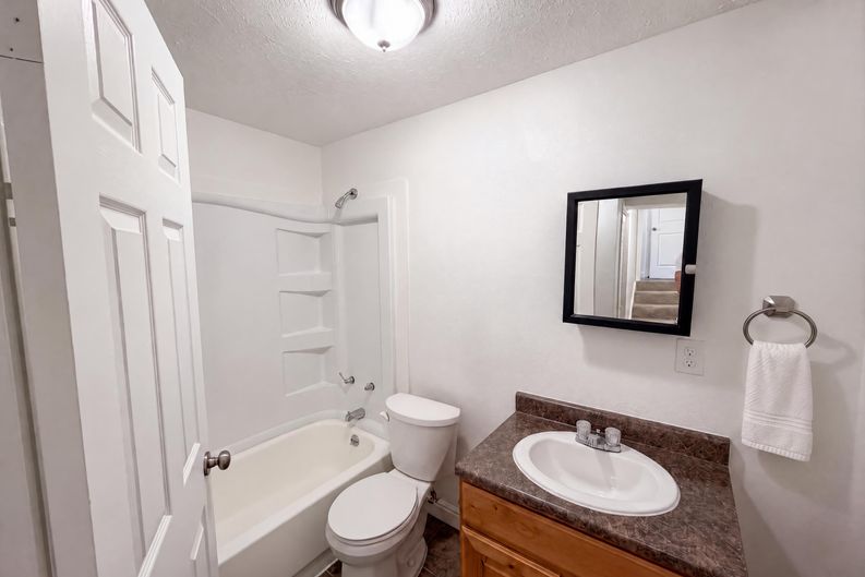 Photo 12 of 24 of 532 W 860 S, Tremonton, UT