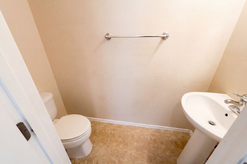 Photo 17 of 33 of 20504 N 261st Ave, Buckeye, AZ