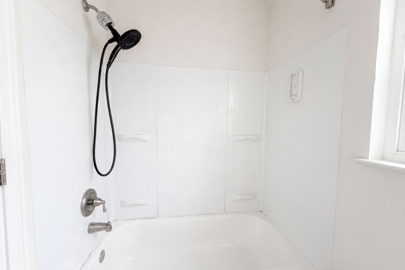 Photo 10 of 17 of 8479 Lake Dr, Cedar Hill, MO