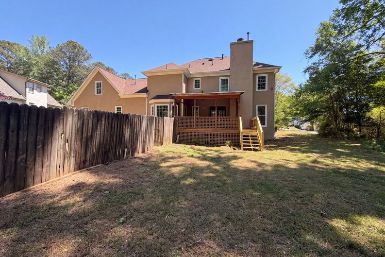 Photo 5 of 22 of 1033 Chestnut Hill Cir SW, Marietta, GA