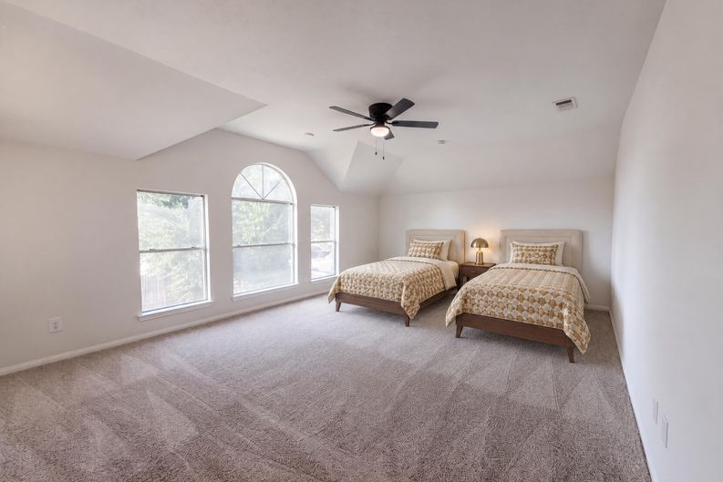 Photo 17 of 26 of 23130 Willow Canyon Dr, Katy, TX