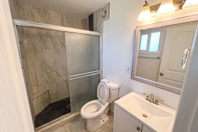 Photo 16 of 20 of 14838 N 33rd Dr, Phoenix, AZ