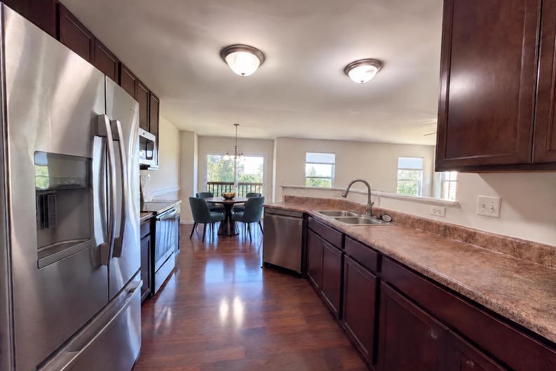 Photo 7 of 20 of 5128 Suson Ridge Dr, Saint Louis, MO