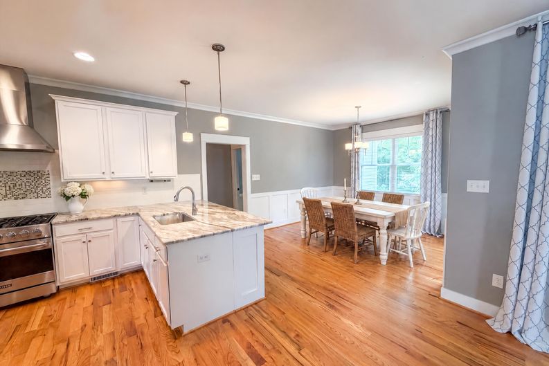 Photo 6 of 27 of 3224 Barkham Dr, Midlothian, VA