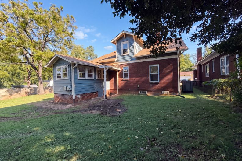 Photo 5 of 21 of 1016 Scales St, Salisbury, NC