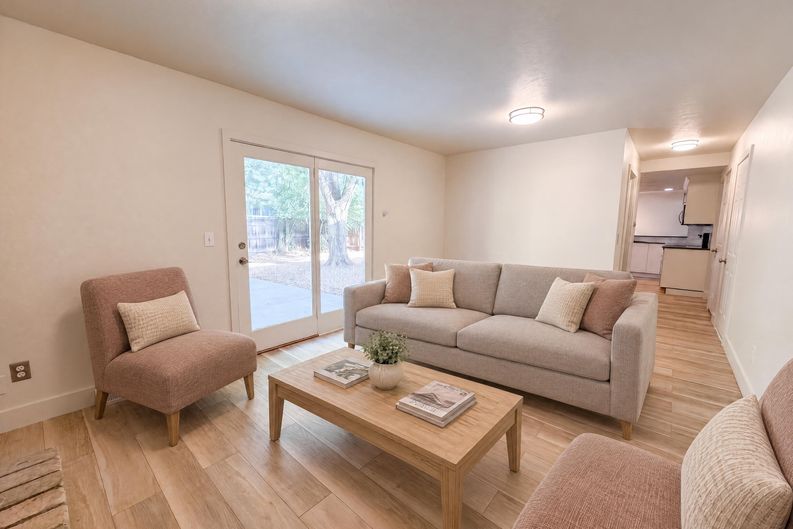 Photo 13 of 43 of 7447 S Ames Ct, Littleton, CO