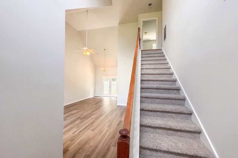 Photo 6 of 26 of 255 Morgan Rd, Carrollton, GA