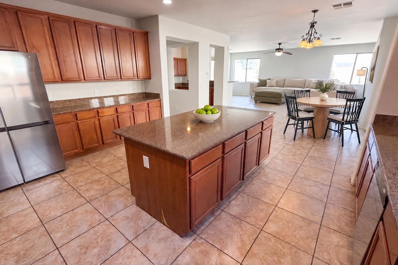 Photo 21 of 47 of 17641 W Valentine St, Surprise, AZ