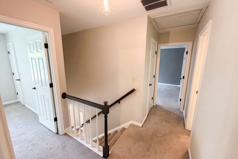 Photo 18 of 23 of 3514 Nettle Ln NE, Roswell, GA