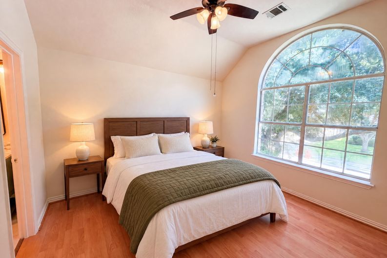 Photo 13 of 22 of 3106 Westshore Dr, Rowlett, TX