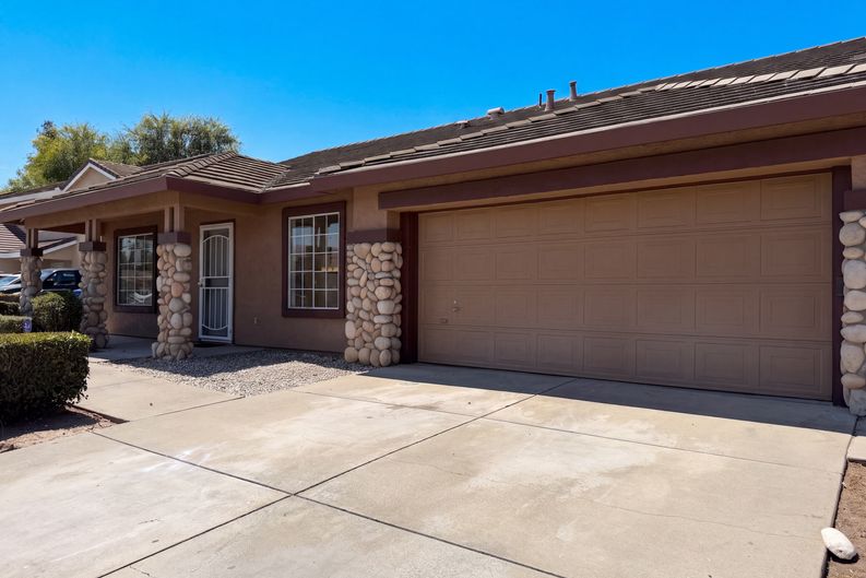 Photo 30 of 39 of 8460 Orchard Creek Way, Elk Grove, CA