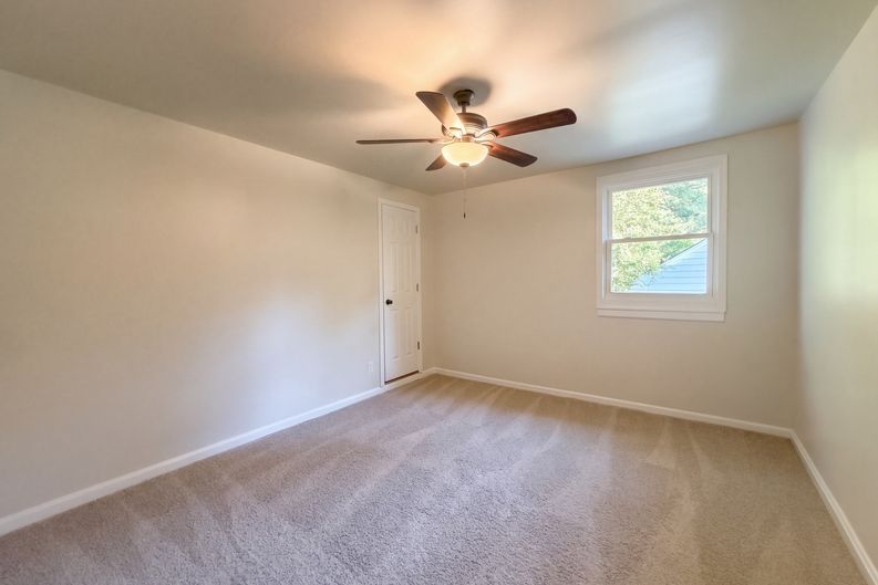 Photo 9 of 24 of 212 Red Oak Ave, Durham, NC
