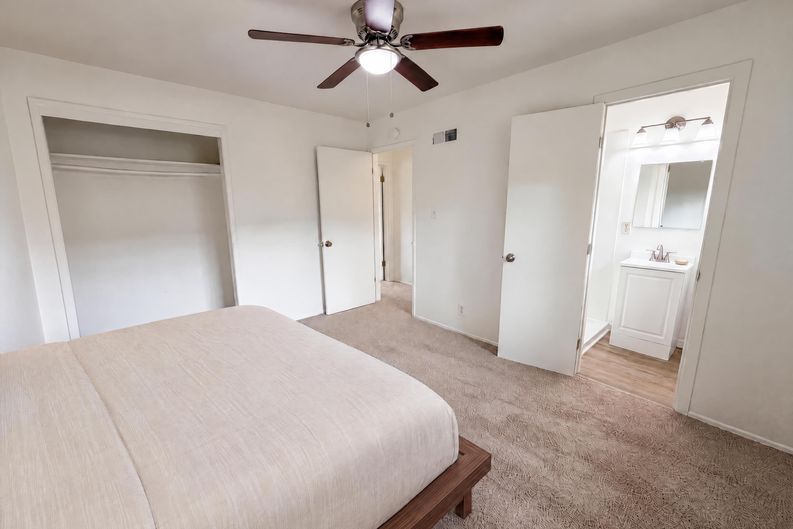 Photo 4 of 20 of 648 Lewis Ave, Yuba City, CA