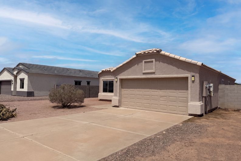 Photo 20 of 26 of 10564 W Buena Vista Dr, Arizona City, AZ