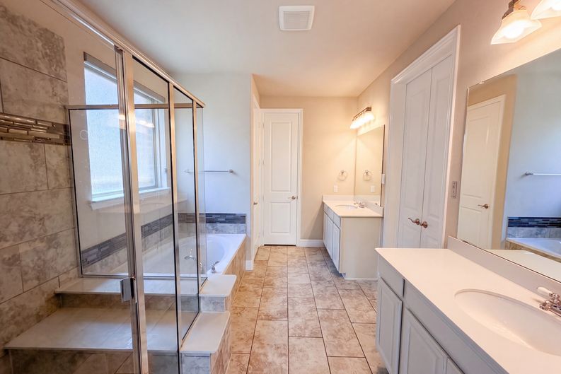 Photo 11 of 22 of 1621 Liberty Way Trl, Wylie, TX