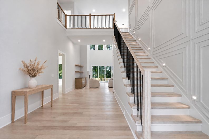 Photo 5 of 70 of 205 Shady Grove Ln, Alpharetta, GA