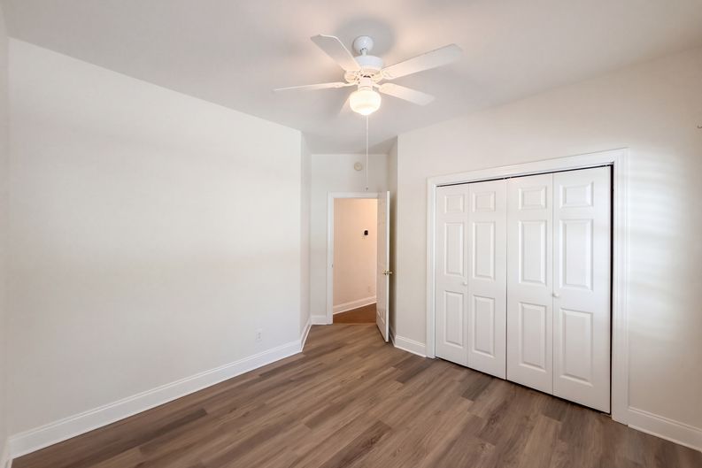 Photo 12 of 28 of 313 Glen Eagles Dr, Summerville, SC
