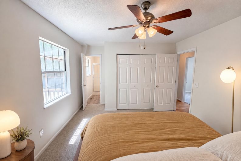 Photo 11 of 22 of 163 Stonewood Dr, West Columbia, SC