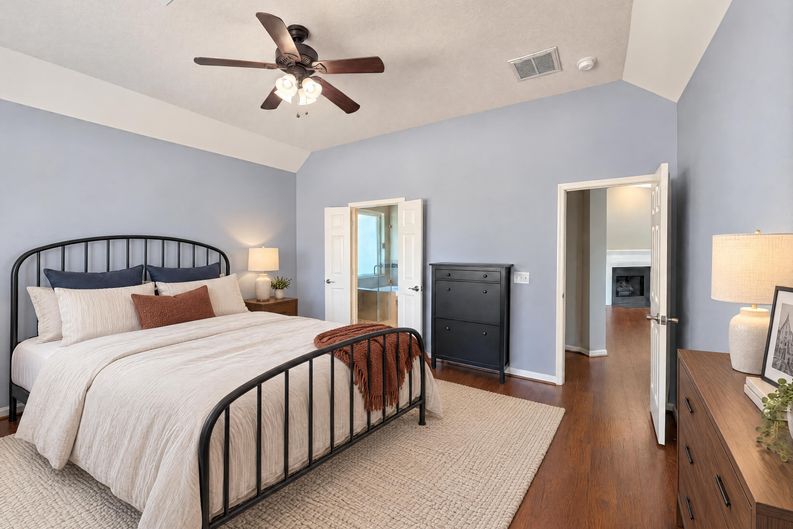 Photo 11 of 26 of 6023 Timber Oaks Rdg, Humble, TX
